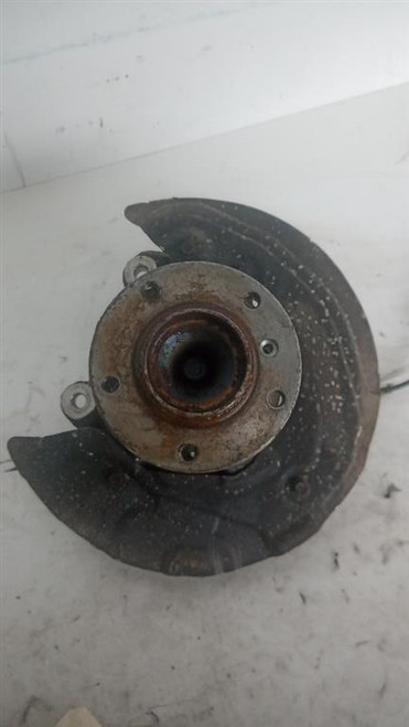 BMW SERIE 1 «E87» BERLINA (2005) ASSALE FUSELLO RUOTA ANT. DX. USATO Da 2007 A 2012 [[92160]]