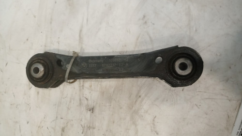 BMW SERIE 1 «E87» BERLINA (2005) ASSALE BRACCIO OSCILLANTE (ANT.SUP.) POST. DX. USATO Da 2007 A 2012 [[92180]]