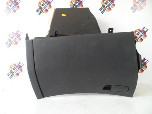 HONDA CIVIC «VIII» (2006) ALLESTIMENTI INTERNI PORTAOGGETTI CRUSCOTTO USATO Da 2008 in poi [[130403]]