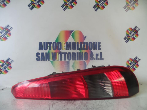 FORD FIESTA «V» (2002) FANALERIA BASE FANALE POST. DX. USATO Da 2004 in poi [[143312]]