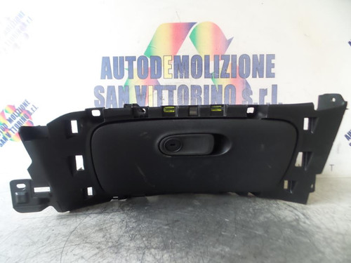 SMART FORTWO CABRIO «453» (2015) ALLESTIMENTI INTERNI PORTAOGGETTI CRUSCOTTO USATO Da 2016 in poi [[152321]]