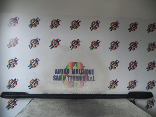 FIAT FREEMONT (2011) LAMIERATI ESTERNI BARRA PORTAPACCHI TETTO DX. USATO Da 2011 in poi [[158539]]