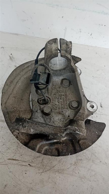 FUSELLO RUOTA ANT. DX. USATO DAL 2008 AL 2012 BMW SERIE 1 «E87» BERLINA (2005) 31216764444 [[212820]]