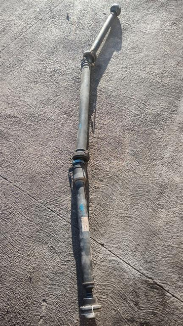 VOLVO XC70 «III» (2008) CAMBIO E TRASMISSIONE ALBERO TRASMISSIONE USATO [[167423]]