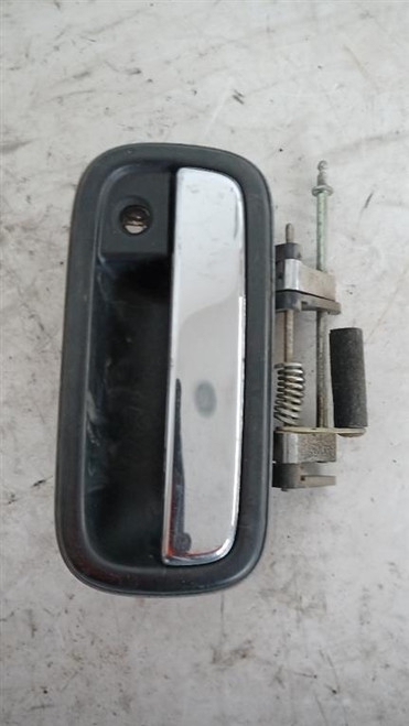 TOYOTA LANDCRUISER 90 (1996) LAMIERATI ESTERNI MANIGLIA PORTA EST. ANT. DX. USATO Da 2000 A 2002 [[182435]]
