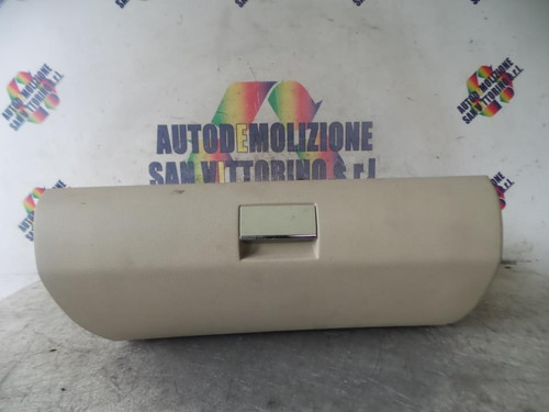 MERCEDES CLASSE A «W169» (2008) ALLESTIMENTI INTERNI PORTAOGGETTI CRUSCOTTO USATO Da 2010 in poi [[183676]]