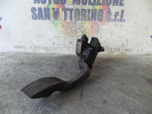 OPEL CORSA «D» (2007) SCARICO E INIEZIONE PEDALE ACCELERATORE USATO Da 2008 in poi [[205911]]