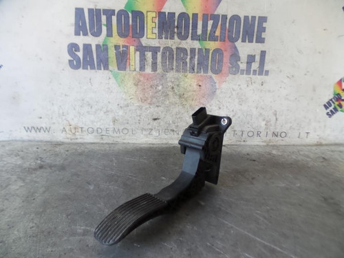 MERCEDES VITO «W447» (2014) SCARICO E INIEZIONE PEDALE ACCELERATORE USATO Da 2018 in poi [[206658]]