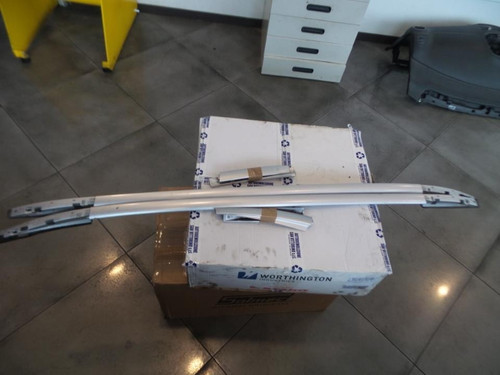 NISSAN QASHQAI «II» (2017) LAMIERATI ESTERNI BARRA PORTAPACCHI TETTO SX. USATO Da 2017 in poi [[208558]]