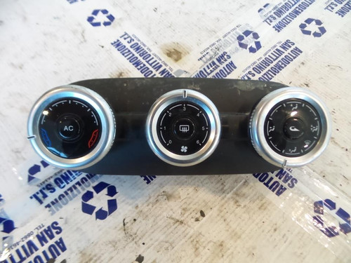 ALFA ROMEO GIULIETTA (2010) ALLESTIMENTI INTERNI BLOCCO COMANDO CLIMATIZZAZIONE CLIMA USATO Da 2011 in poi [[210204]]