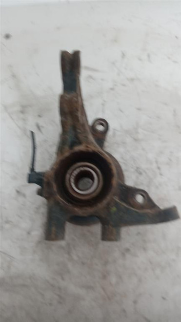 HYUNDAI I30 «I» (2007) ASSALE FUSELLO RUOTA ANT. DX. USATO [[210909]]