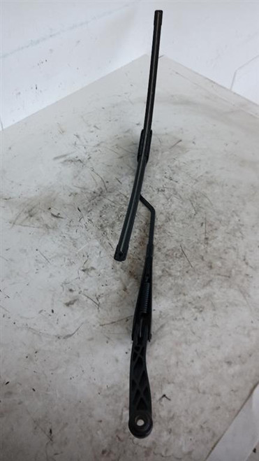 FIAT GRANDE PUNTO (2006) CRISTALLI BRACCIO TERGICRISTALLO PARABREZZA SX. USATO Da 2008 A 2010 [[210932]]