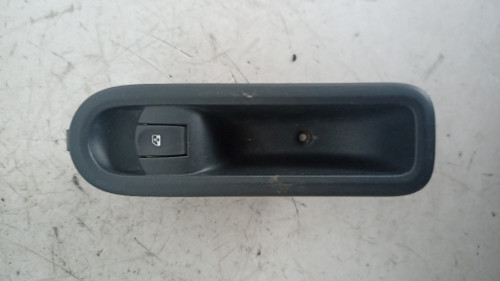 RENAULT TWINGO «II» (2008) IMPIANTO ELETTRICO INTERRUTTORE ALZACRISTALLI ANT. DX. USATO Da 2007 A 2011 [[211963]]