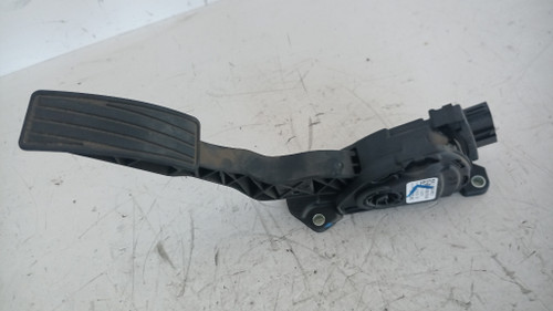 SUZUKI VITARA «II» (2015) SCARICO E INIEZIONE PEDALE ACCELERATORE USATO Da 2015 A 2018 [[211934]]