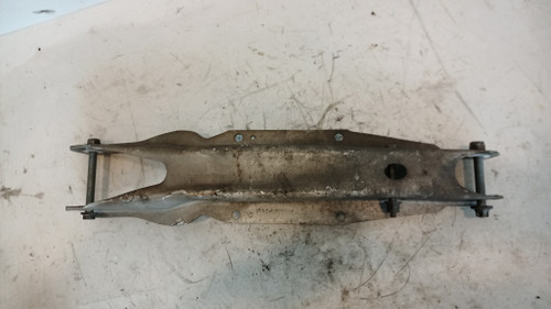 MERCEDES CLASSE CLA «C117» (2016) ASSALE BRACCIO OSCILLANTE (POST.INF.) POST. DX. USATO Da 2016 in poi [[211793]]