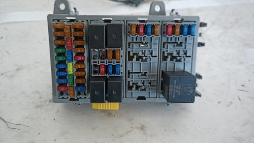 MAHINDRA KUV100 1.2 B/GPL (2018) IMPIANTO ELETTRICO SCATOLA FUSIBILI USATO [[211715]]