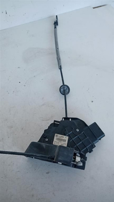 VOLVO XC70 «III» (2008) LAMIERATI ESTERNI SERRATURA PORTA ANT. DX. USATO Da 2010 A 2013 [[91991]]