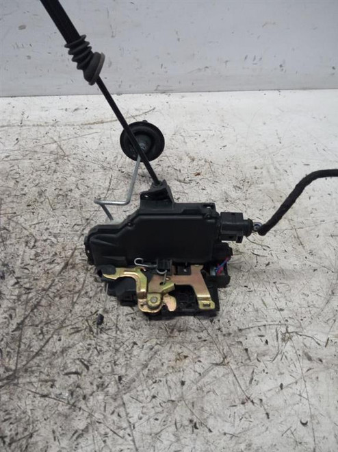 VOLKSWAGEN GOLF «IV» (1998) LAMIERATI ESTERNI SERRATURA PORTA ANT. DX. USATO Da 2001 A 2003 [[220898]]