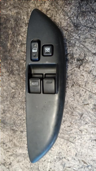 TOYOTA YARIS (FRANCE ) «I» (2002) IMPIANTO ELETTRICO INTERRUTTORE ALZACRISTALLI ANT. SX. USATO Da 2002 A 2005 [[228819]]