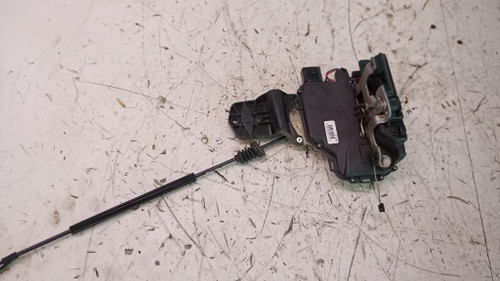 VOLKSWAGEN GOLF «IV» (1998) LAMIERATI ESTERNI SERRATURA PORTA ANT. DX. USATO Da 2001 A 2001 [[230243]]