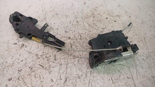 BMW SERIE 1 «E81» BERLINA (2005) LAMIERATI ESTERNI SERRATURA PORTA ANT. DX. USATO Da 2007 A 2012 [[232670]]