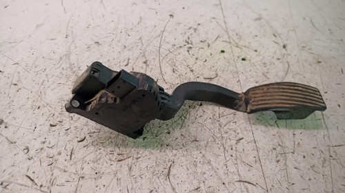 FIAT PUNTO «III» (2012) SCARICO E INIEZIONE PEDALE ACCELERATORE USATO Da 2011 in poi [[232182]]