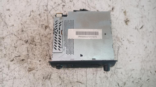 MINI MINI ONE «R50» (2001) ALLESTIMENTI INTERNI UNITÀ AUTORADIO USATO Da 2001 A 2006 [[232052]]