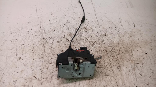 OPEL CORSA «D» (2007) LAMIERATI ESTERNI SERRATURA PORTA ANT. DX. USATO Da 2006 A 2010 [[231326]]