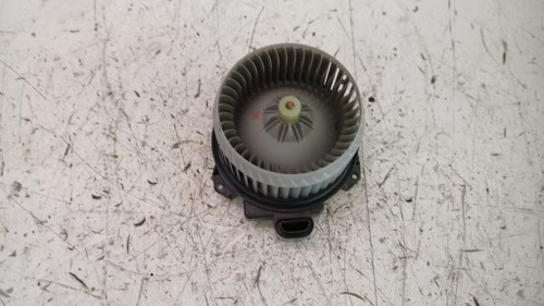TOYOTA YARIS (FRANCE ) «II» (2006) TERMICO MOTORINO VENTILAZIONE ABITACOLO USATO Da 2005 A 2009 [[231262]]