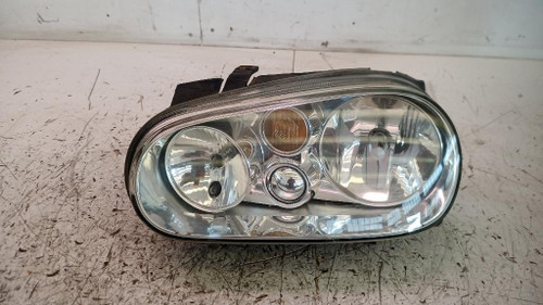VOLKSWAGEN GOLF «IV» (1998) FANALERIA PROIETTORE ANT. SX. USATO Da 2001 A 2003 [[233163]]