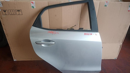 MAZDA 2 «II» (2008) LAMIERATI ESTERNI PORTA POST. DX. USATO Da 2007 A 2010 [[233925]]