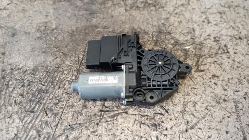 VOLKSWAGEN GOLF PLUS «I» (2004) CRISTALLI MOTORINO ALZACRISTALLO PORTA POST. DX. USATO Da 2005 A 2008 [[233472]]