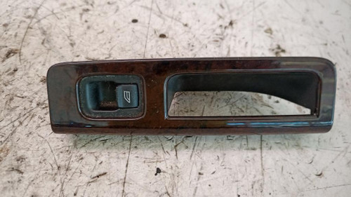 VOLVO V50 (2004) IMPIANTO ELETTRICO INTERRUTTORE ALZACRISTALLI POST. DX. USATO Da 2004 A 2010 [[231986]]