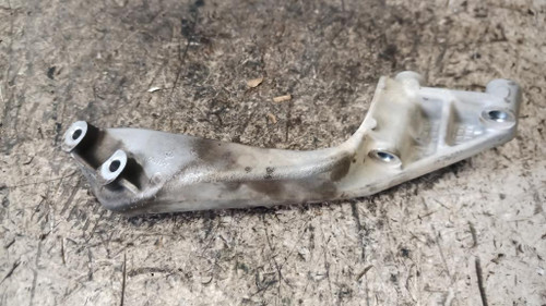 SUZUKI IGNIS «I» (2000) MOTORE SUPPORTO MOTORE SX. USATO Da 2000 A 2003 [[234589]]