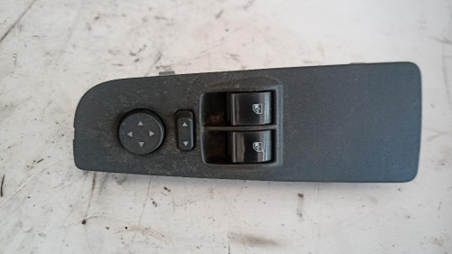 FIAT GRANDE PUNTO (2006) IMPIANTO ELETTRICO INTERRUTTORE ALZACRISTALLI ANT. SX. USATO Da 2005 A 2010 [[227988]]