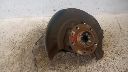 NISSAN QASHQAI «II» (2017) ASSALE FUSELLO RUOTA ANT. SX. USATO Da 2017 in poi [[234988]]