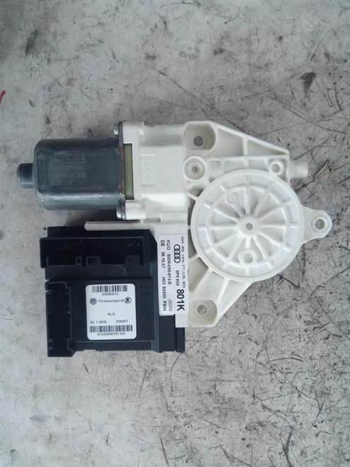 AUDI A3 «8PA» SPORTBACK (2004) STERZO MOTORINO ALZACRISTALLO PORTA ANT. SX. USATO Da 2006 A 2008 [[235003]]