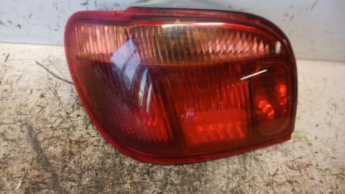 TOYOTA YARIS (FRANCE ) «I» (2002) FANALERIA FANALE POST. SX. USATO Da 2002 A 2005 [[228815]]