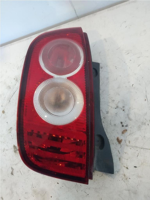 NISSAN MICRA «III» (2005) FANALERIA FANALE POST. SX. USATO Da 2005 A 2010 [[91775]]