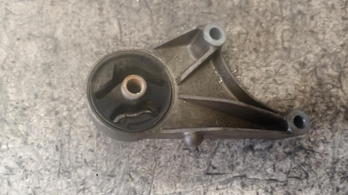 OPEL MERIVA «B» (2014) MOTORE SUPPORTO GOMMA MOTORE USATO Da 2014 in poi [[235709]]