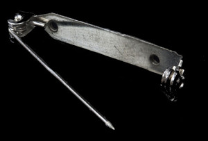 5x32mm Brass Silver Plated Pin Back Finding 10pcs. [y601a]