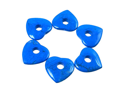 20mm Turquoise Howlite Heart Donut Beads 2pcs. [y920c]