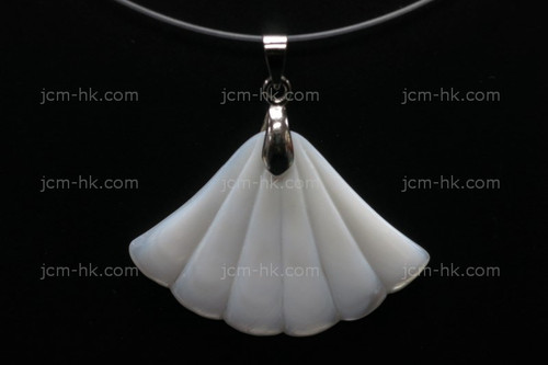40x40mm Mother of Pearl Carved Designer Bead Pendant [z5169]