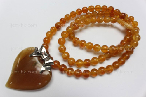 46x55mm Amber Horn Necklace 18" with 925 Silver Setting [z5290]