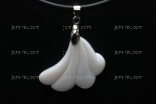 32x25mm Mother of Pearl Designer Bead Pendant [z8534]