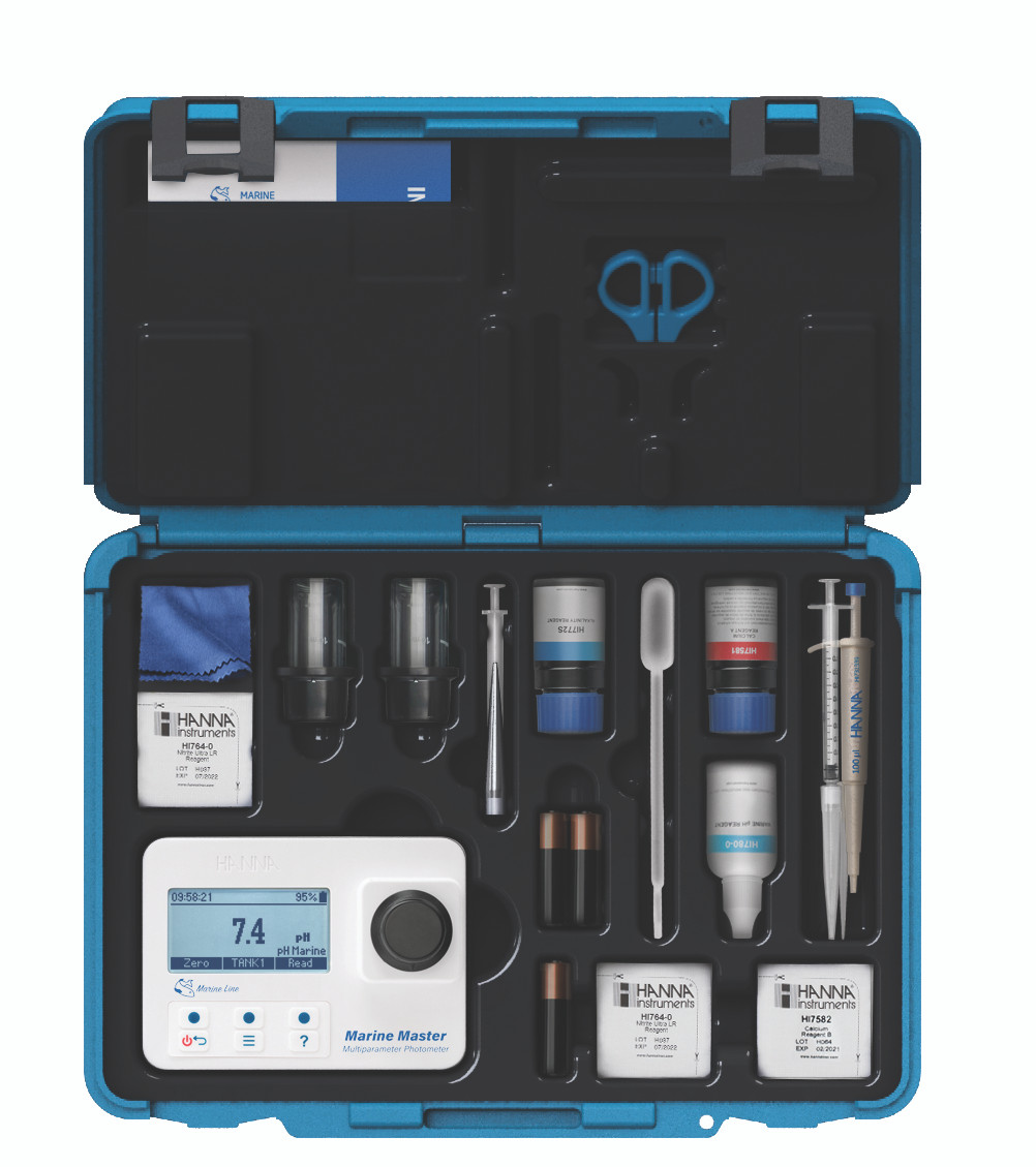 Marine Master Waterproof Multiparameter Photometer - HI97105