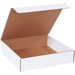 13 x 13 x 3" White Literature Mailers - 50/Bundle