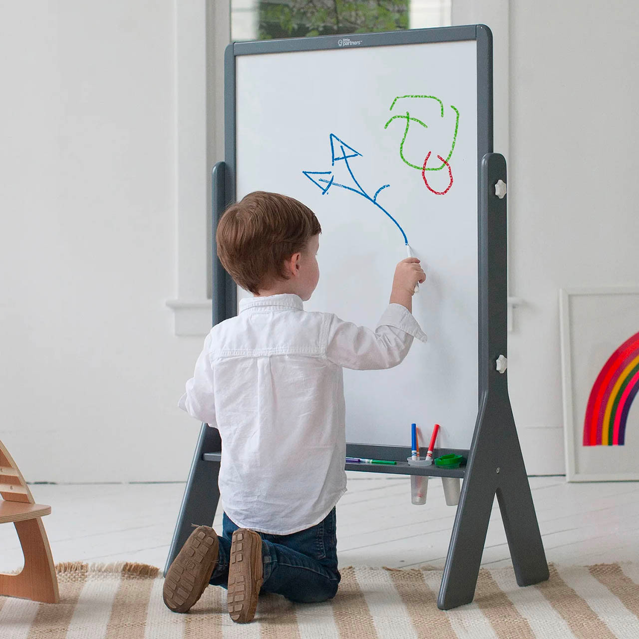 RBO Little Partners Contempo Adjustable Height Art Easel Earl