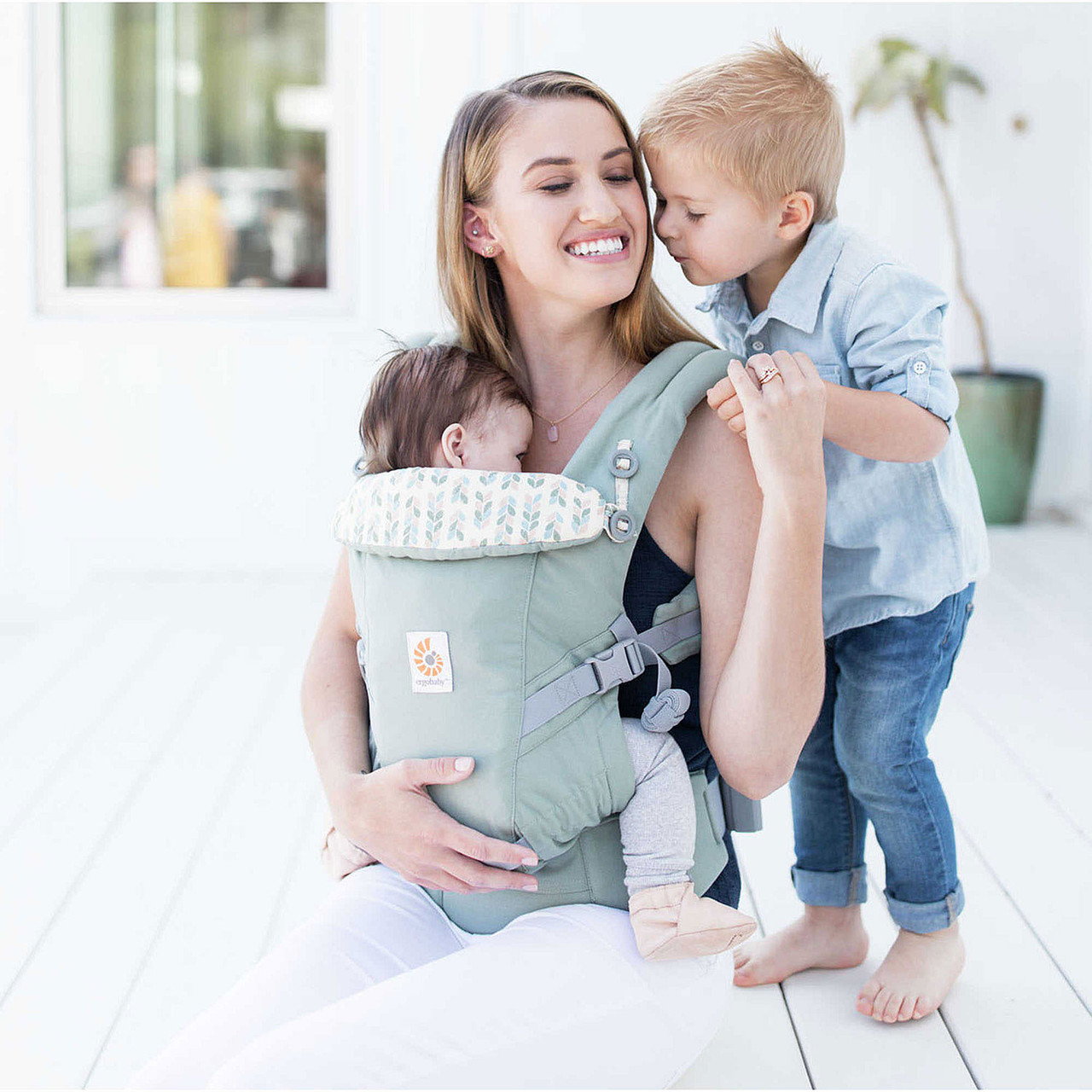 Ergobaby Adapt Unisex Frosted Mint Baby Carrier BCAPEAMINT