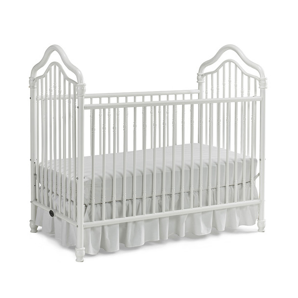 Ti Amo Caden Traditional Crib in Snow White